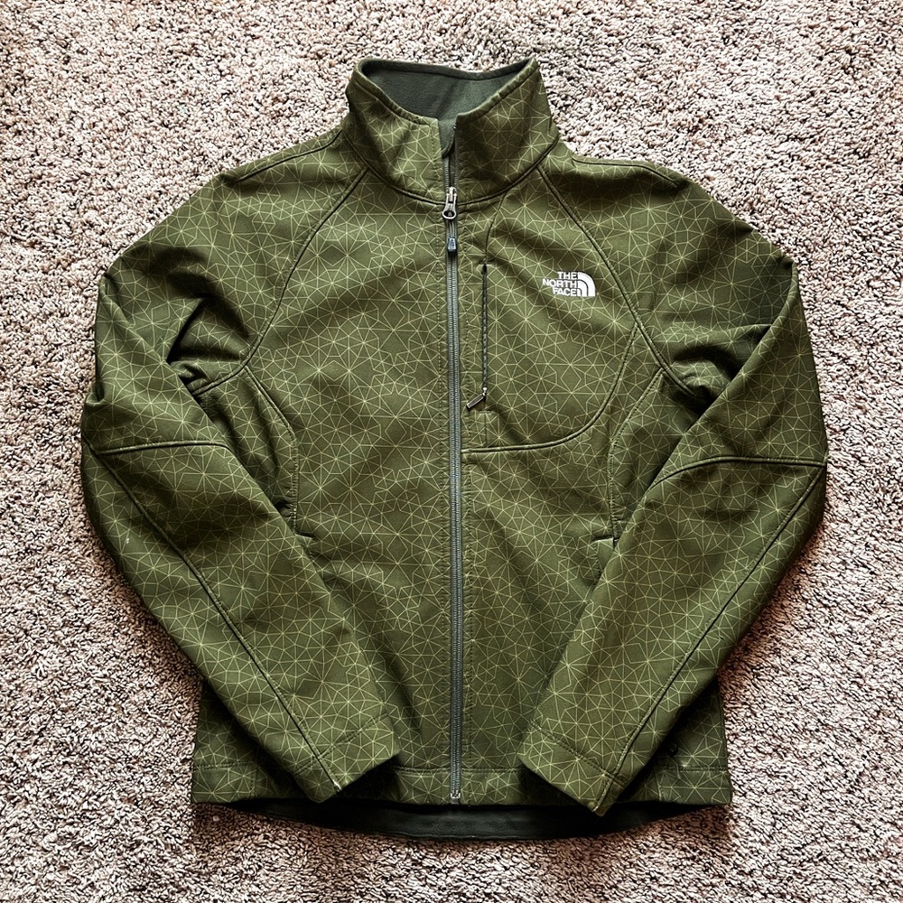 The North Face womens soft shell jacket - size small